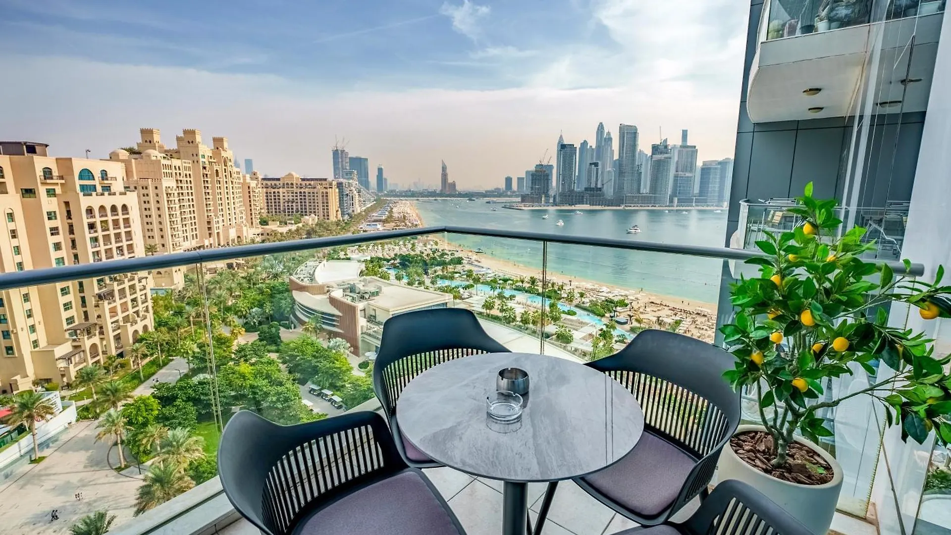 Upscale 3Br - Oceana Residences - Beachfront Bliss Dubaj