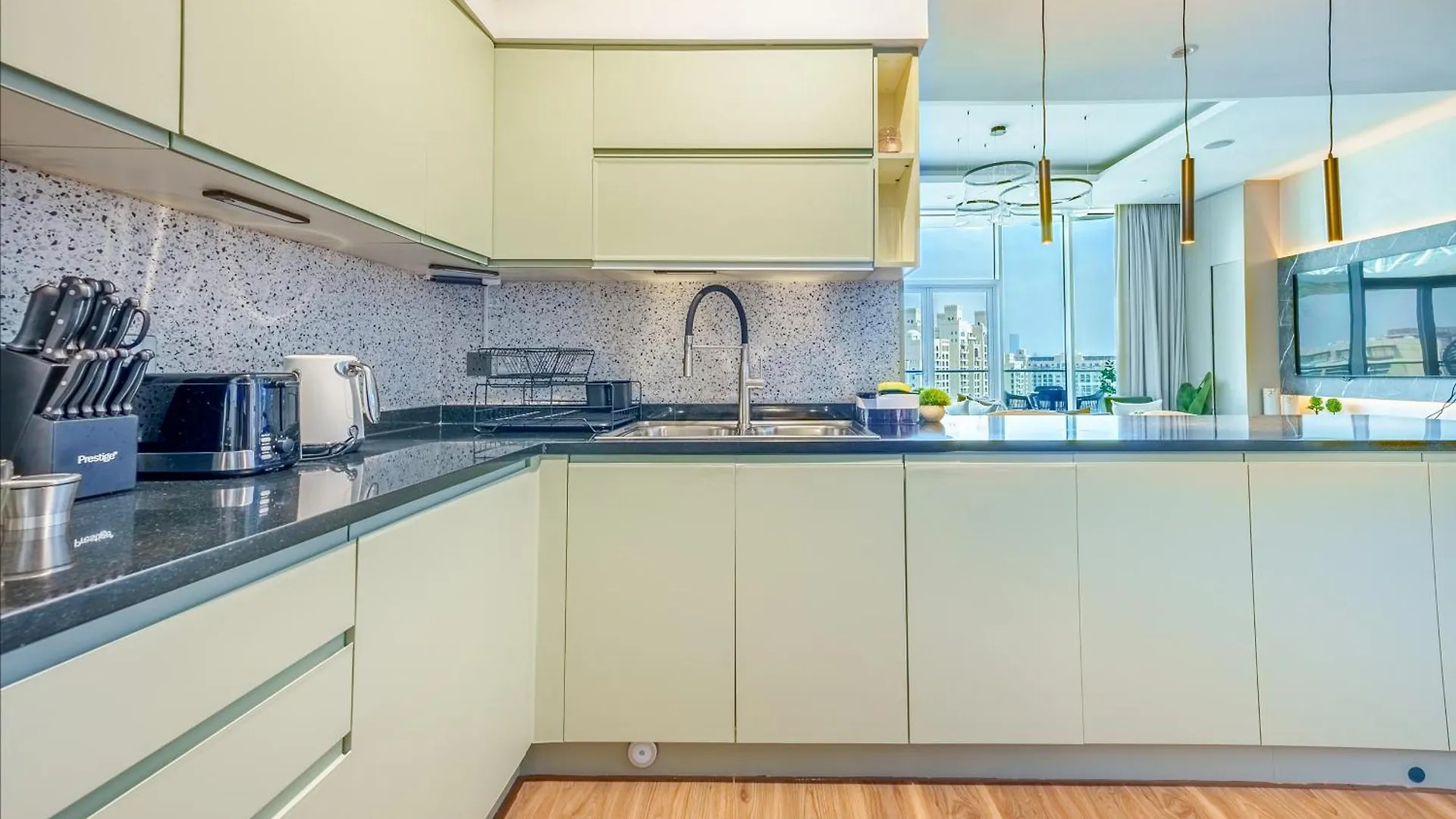 Upscale 3Br - Oceana Residences - Beachfront Bliss Dubaj